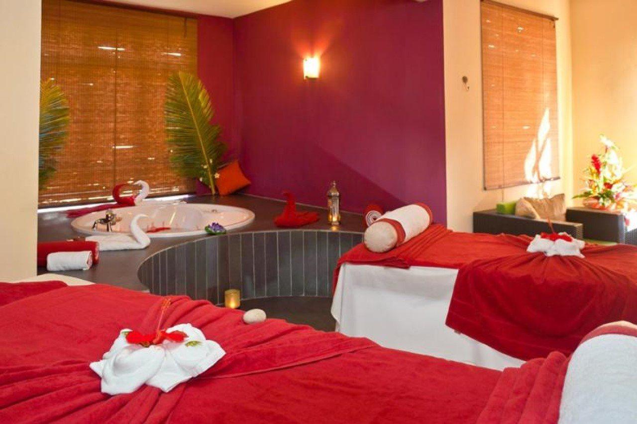 Jalsa Beach Hotel & Spa Poste Lafayette Екстериор снимка