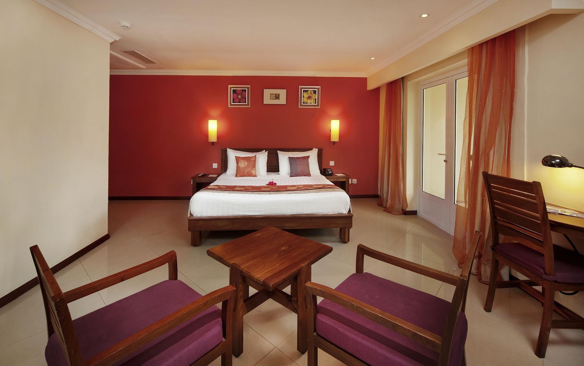 Jalsa Beach Hotel & Spa Poste Lafayette Екстериор снимка